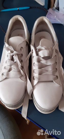Кроссовки кожа