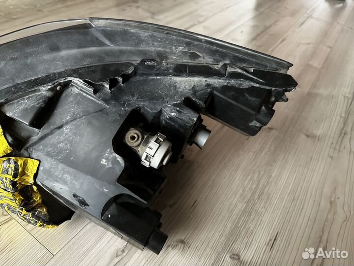 Продам фару правую Мазда CX-9