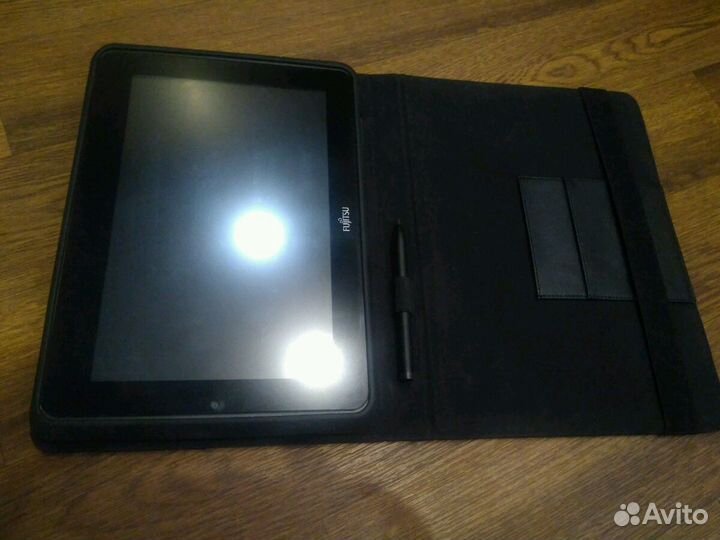 Планшет Fujitsu stylistic Q550 30Gb