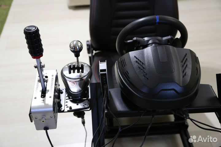 Кокпит для Симрейсинга в комплекте ThrustMaster