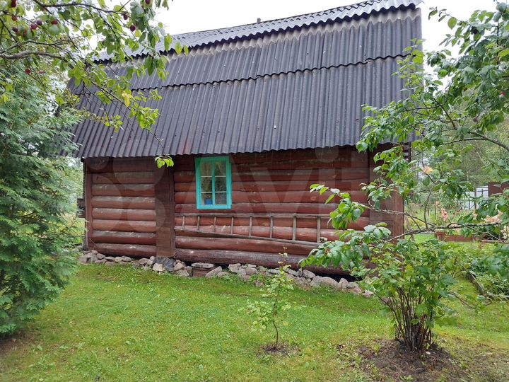 Дом 24 м² на участке 6 сот.