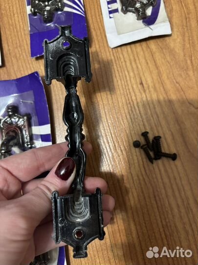 Дверные ручки новые