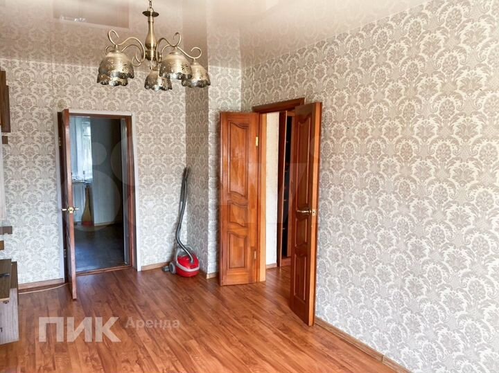 2-к. квартира, 47 м², 1/2 эт.