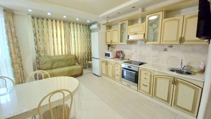 2-к. квартира, 60 м², 9/10 эт.