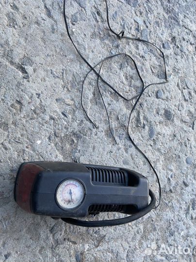 Компрессор автомобильный