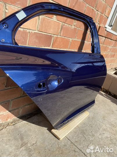 Дверь правая