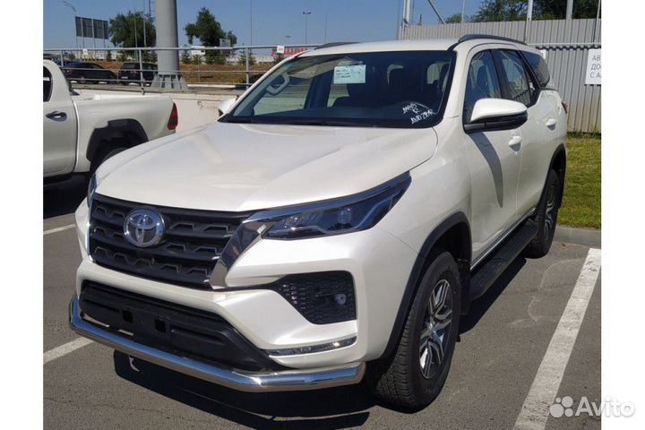 Защита бампера Toyota Fortuner