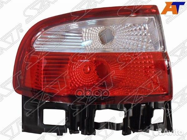 Фонарь задний Toyota Carina E 96-98 / Corona