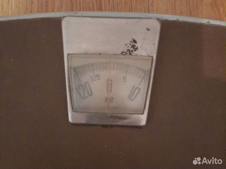 Весы напольные механические бу СССР