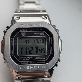 Часы Casio G-Shock GMW-B5000D-1