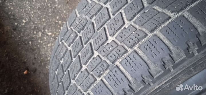 Bridgestone Blizzak LM-80 195/60 R15