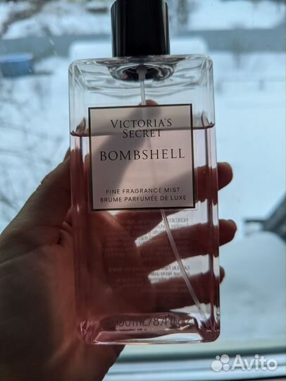 Victoria secret bombshell