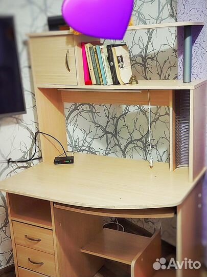 Компьютерный стол