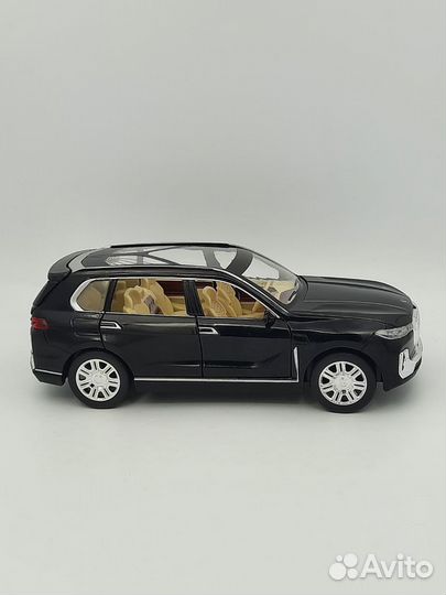 Коллекционные модели, металлическая машинка BMW X7