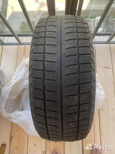 Westlake SW618 225/50 R17 94T