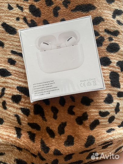 Беспроводные наушники Pods Pro