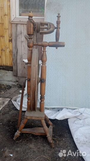 Прялка деревянная старинная