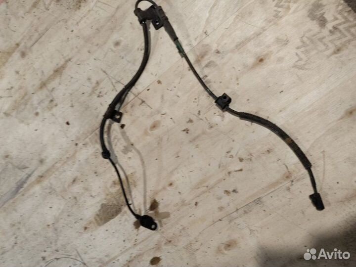 Датчик ABS передний левый Kia Ceed ED G4FC 2009