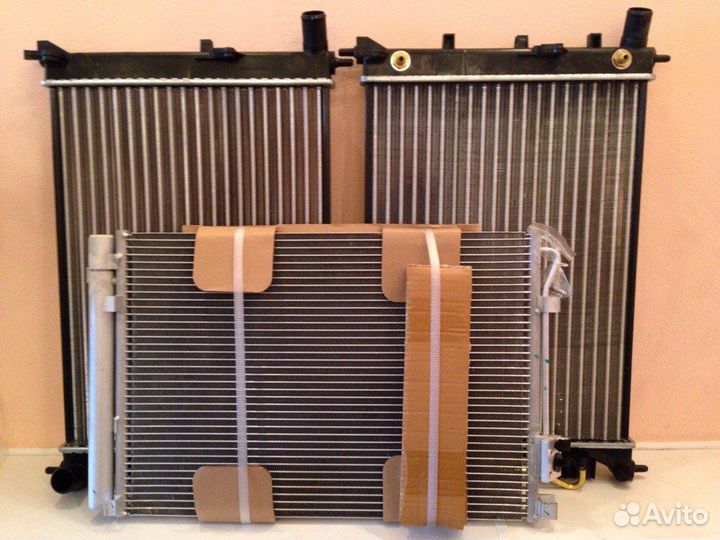 Hyundai Solaris радиатор кондиционера Kia Rio