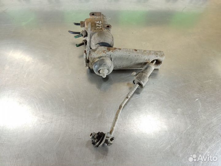 Распределитель тормозов Renault Logan 2005 2014