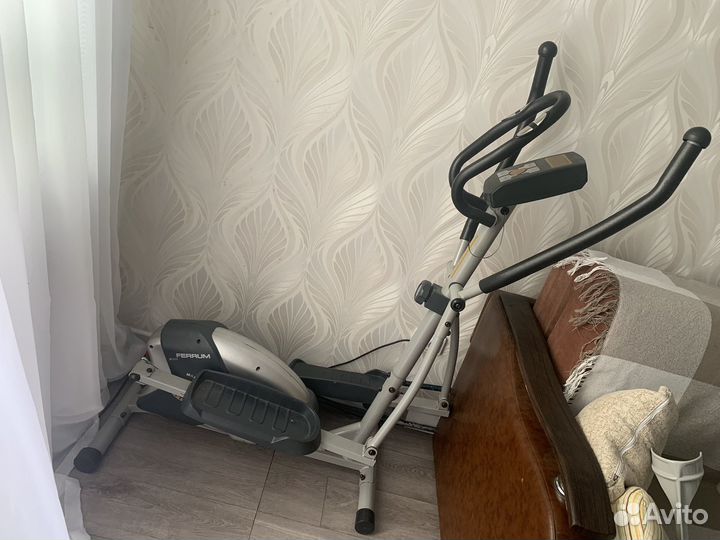 Эллиптический тренажер