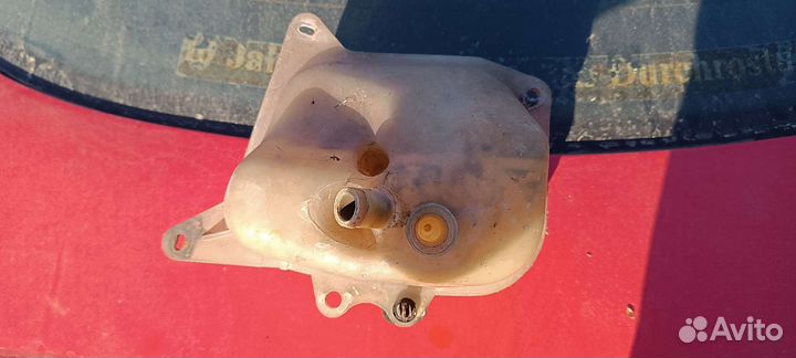 Расширительный бачок Ауди 80