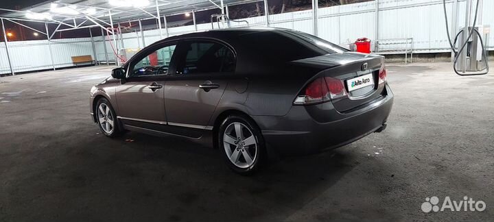 Honda Civic 1.8 AT, 2011, 296 000 км