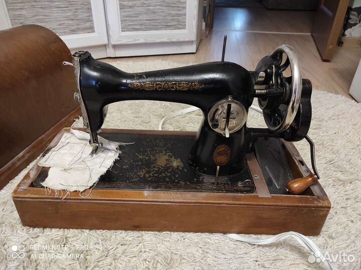 Швейная машина Подольск