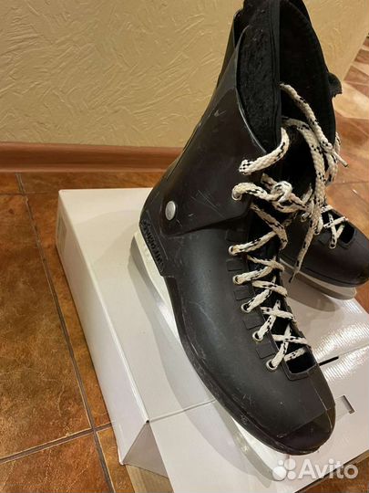 Коньки мужские 43 размер