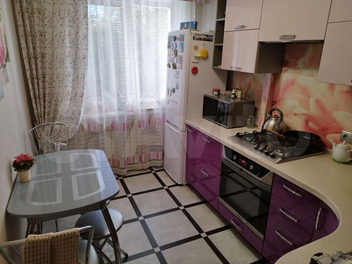 3-к. квартира, 60 м², 4/9 эт.