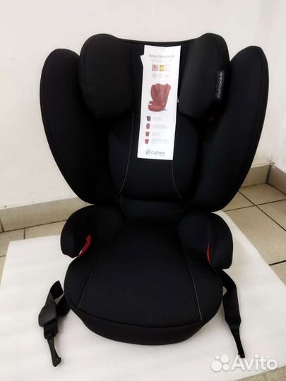 Новое кресло Cybex B-fix latch-isofix 15-36 кг