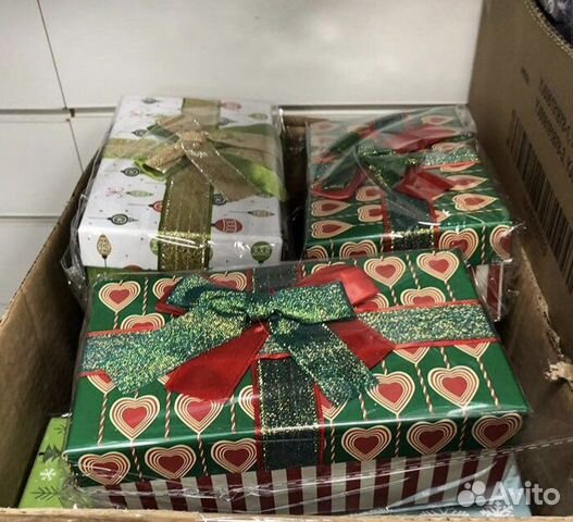 Коробка подарочная новогодняя