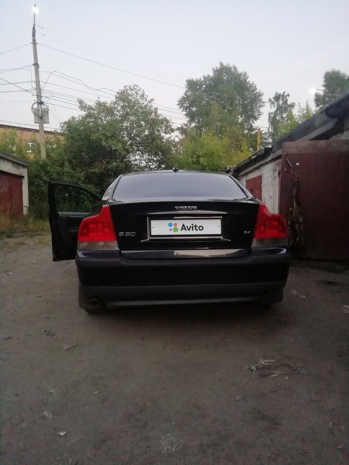 Volvo S60: фото владельца