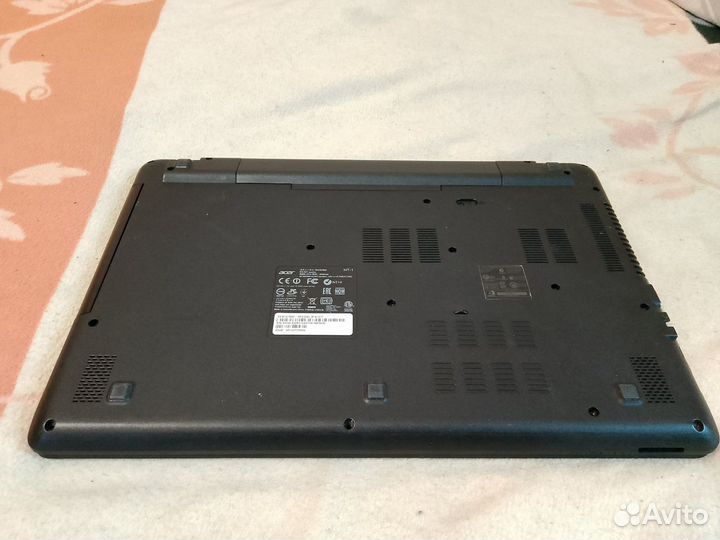 Ноутбук Acer E5-551G