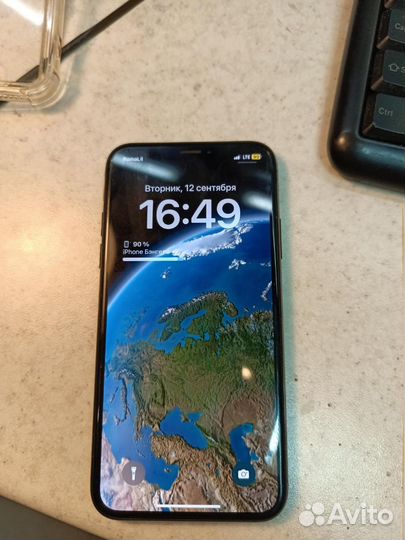 iPhone Xs, 64 ГБ