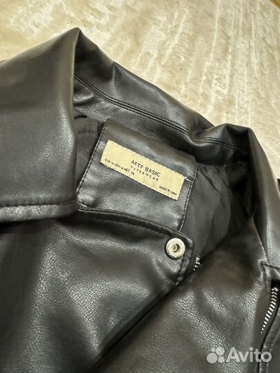 Куртка кожаная женская