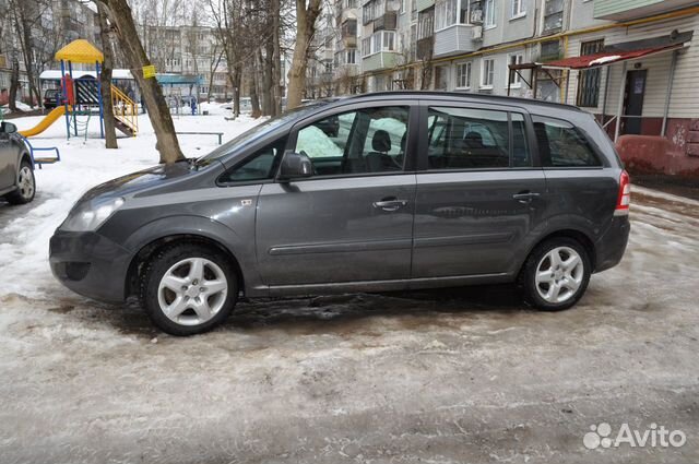 Opel Zafira 1.8 МТ, 2012, 260 000 км