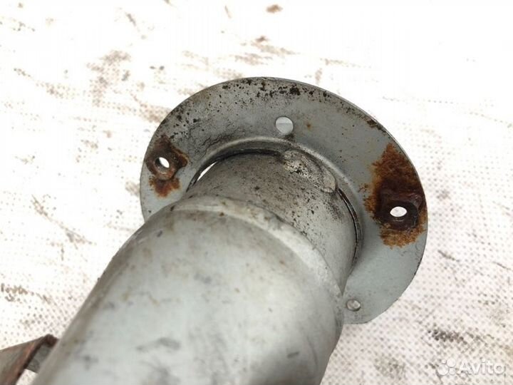 Горловина топливного бака Subaru Forester SG5