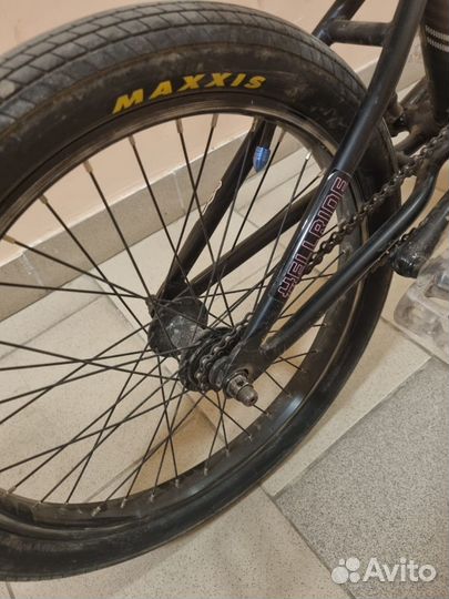 Трюковой велосипед bmx