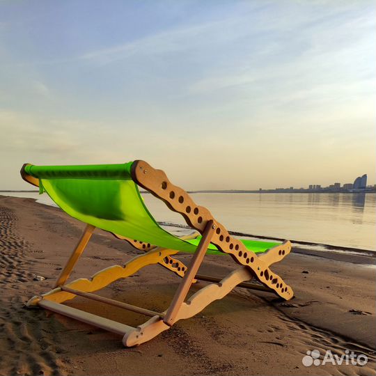 Шезлонг деревянный складной