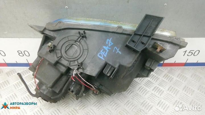 Фара правая Suzuki Grand Vitara 2 2007