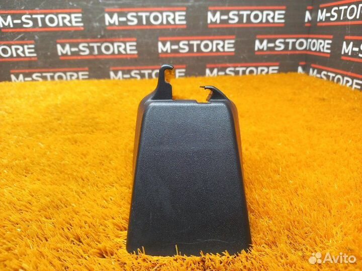 Накладка на сиденья передняя правая Mercedes-Benz