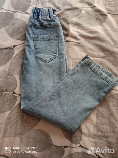 Джинсы на девочку 122-128