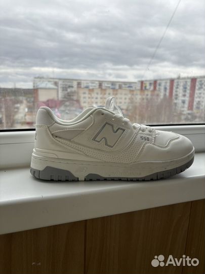 Кроссовки женские new balance