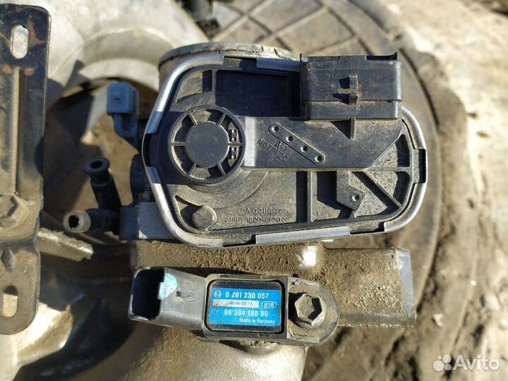 Впускной коллектор peugeot 607