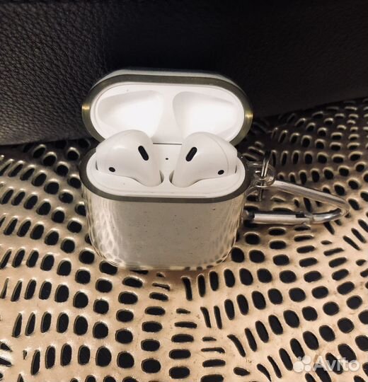 Наушники apple airpods