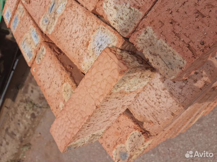 Кирпич бут красный полнотелый обожженый