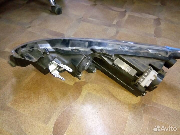 Фара Mazda 6(2) Gh (2010-2013) передняя правая