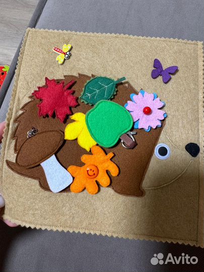 Развивающая книжка из фетра