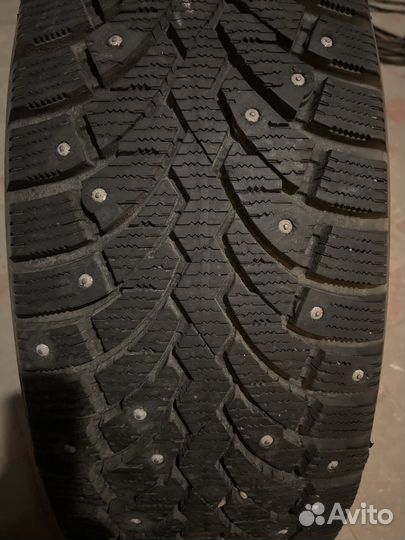 Formula Ice 215/65 R16 98M